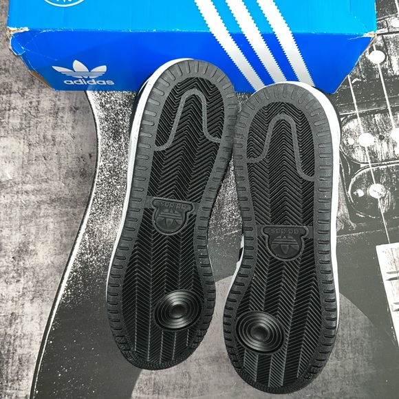 NIB adidas Top Ten RB - Picture 14 of 15